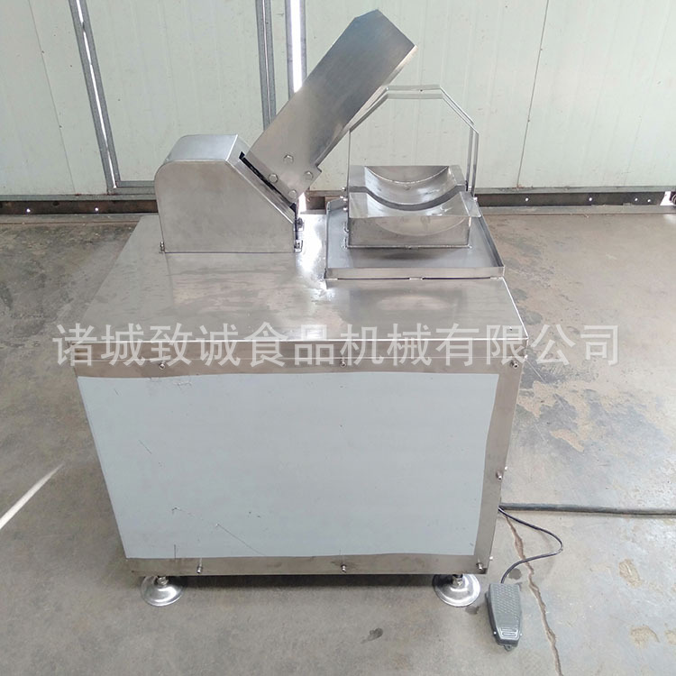 El fabricante suministra directamente equipos de procesamiento de coco, equipos viejos de corte de coco, equipos medios de recolección y procesamiento de coco verde en Stock.