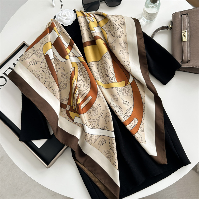 2025 New British Double-Sided Color Large Square Scarf Women's 90X90Cm Twill Silk Scarf Shawl Scarf Wholesale 2025 New British Double-Sided Color Large Square Scarf Women's 90X90Cm Twill Silk Scarf Shawl Scarf Wholesale