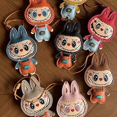 手作りのクリエイティブな本革製品、龍翔革模様の布ペンダント、ギフト漫画ペンダント、かわいい装飾、ZHでカスタマイズ可能