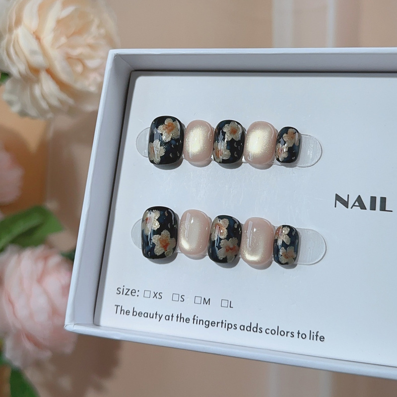 Nail Art Pieces Wear Armor Pure Hand-made Wholesale Almond Armor Little Red Book Cat's Eye Patch Short Nail Pieces Wear Fake Nails Nail Art Pieces Wear Armor Pure Hand-made Wholesale Almond Armor Little Red Book Cat's Eye Patch Short Nail Pieces Wear Fake Nails