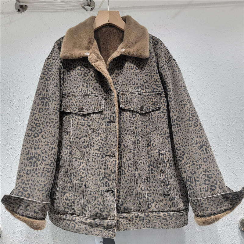 Leopardo denim parker algodón ropa de mujer invierno 2025 nuevo super hermoso y piel gruesa una chaqueta de cordero
