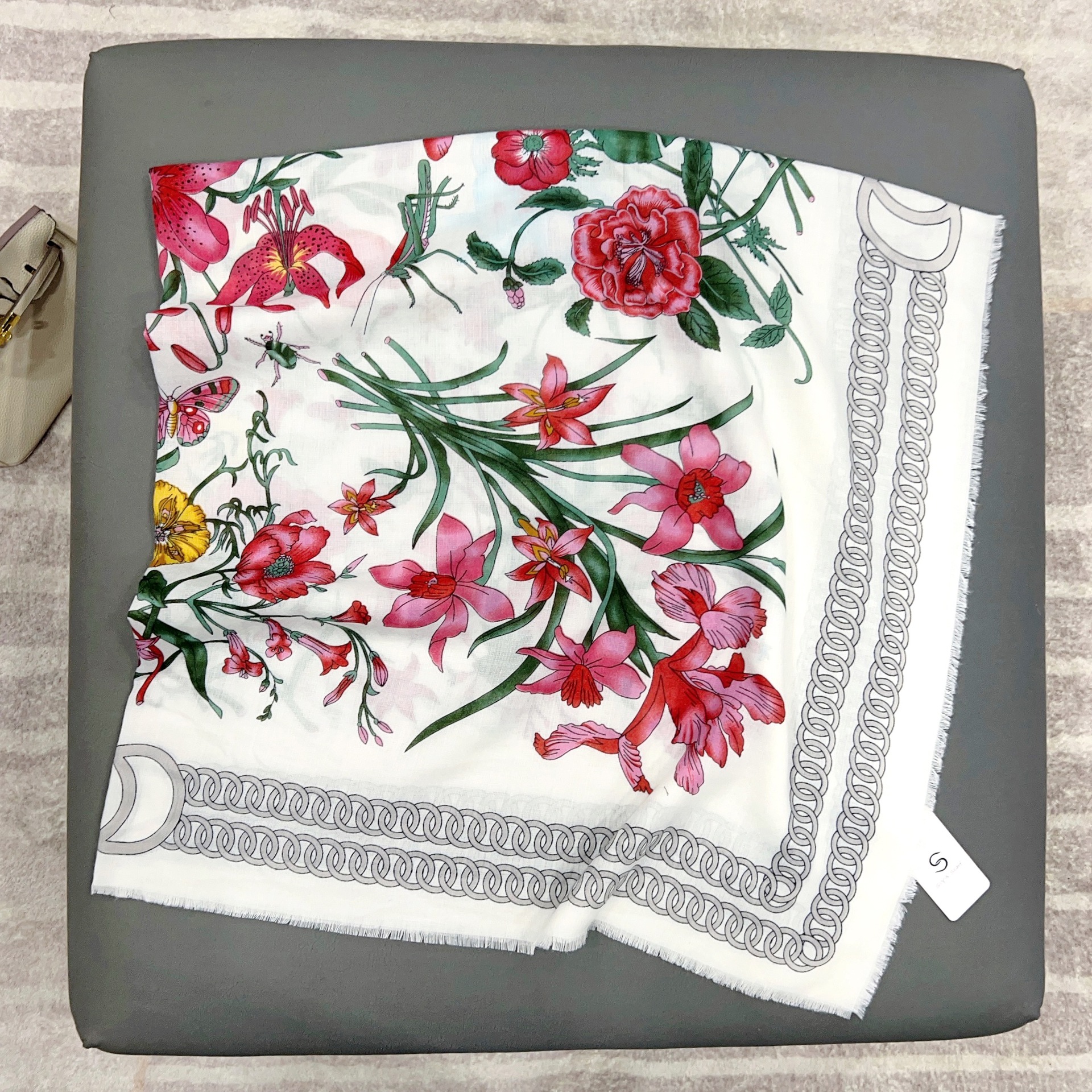 Pañuelo Cuadrado Grande Desmontable, Nuevo Estilo Primavera/Verano 2024, Chal Decorativo Estampado de Moda, Chal Elegante para Viajes y Fotografía