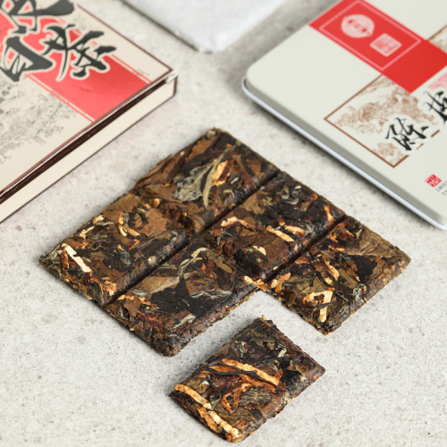Live broadcast of the same tangerine peel white tea 2015 Gongmei with 2013 Xinhui tangerine peel small square slices biscuit tea 180g