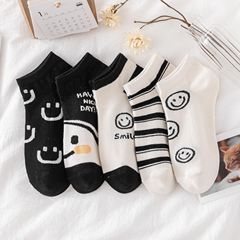 Smiling Socks Women's Invisible Socks Summer Thin Cotton Socks Japanese Cute Socks Shallow Mouth Black and White Boat Socks Wholesale