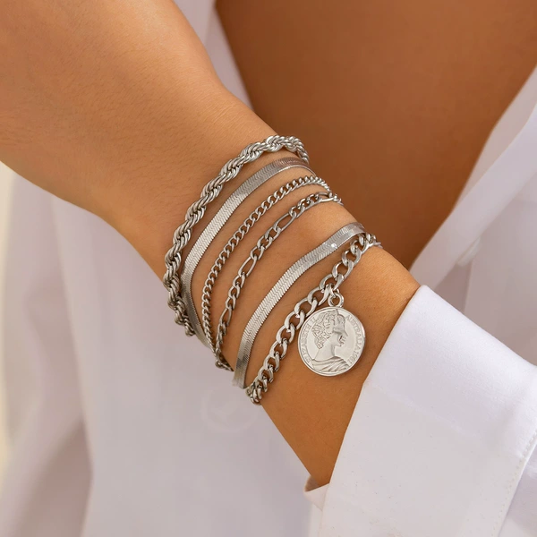 02 White K 5588
