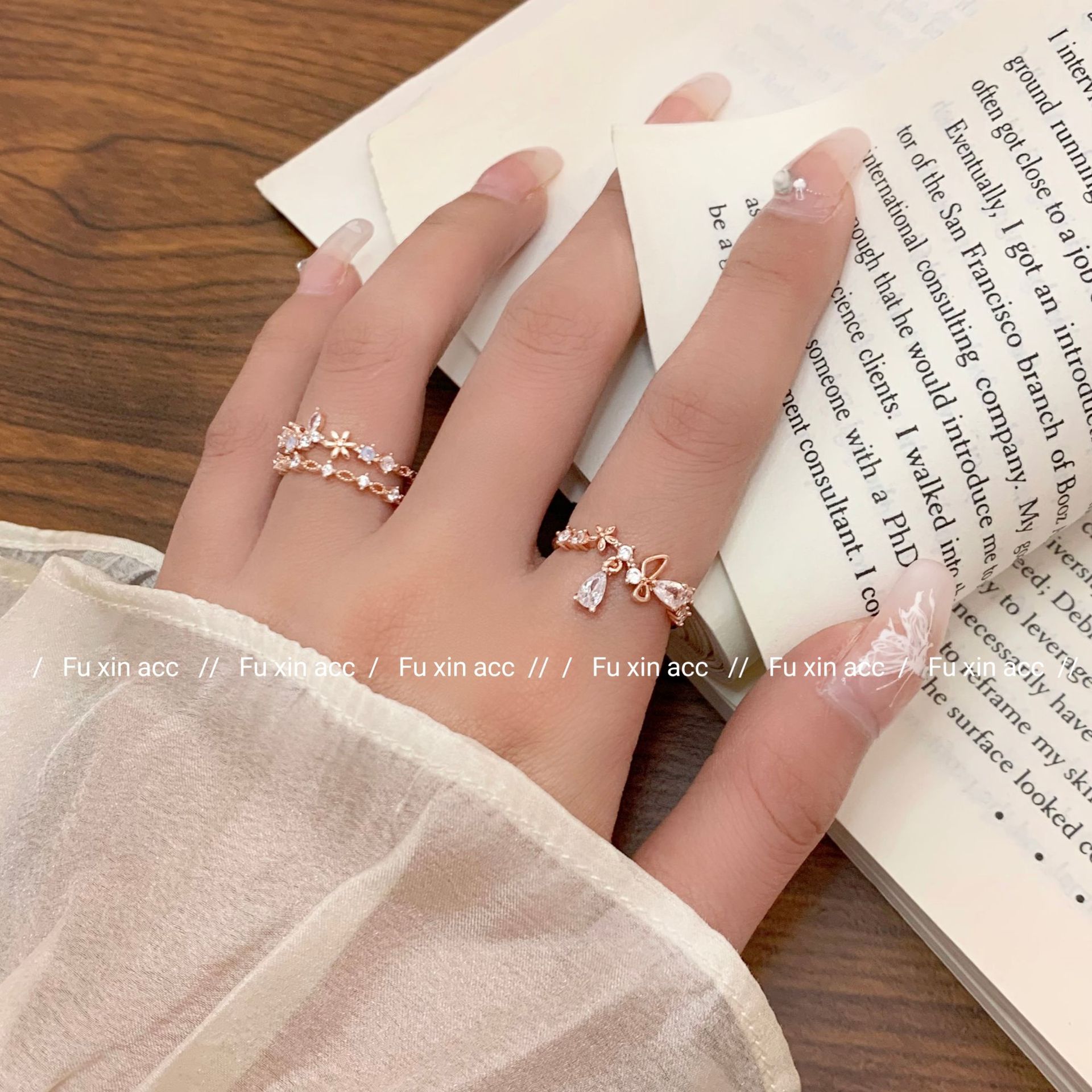 Butterfly Flower Ring for Women, Fresh and Simple, Double-Layered, Hollow, Light Luxury, Student Ring, Micro-Inlaid, Personalized Jewelry