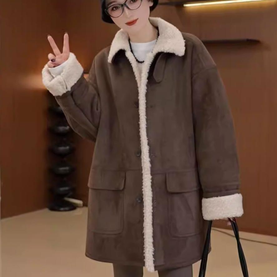 한국 스타일 빈티지 스웨이드 LAMBSWOOL COAT 여자 겨울 2024 새로운 느슨한 슬리밍 중간 길이 모피 원