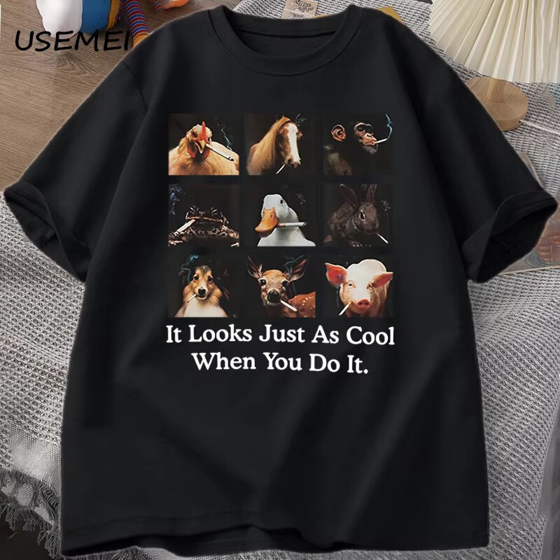 It Looks Really Cool. It's a T-Shirt for Men, Women, Cotton Short-Sleeved Funny Emoji T-Shirt