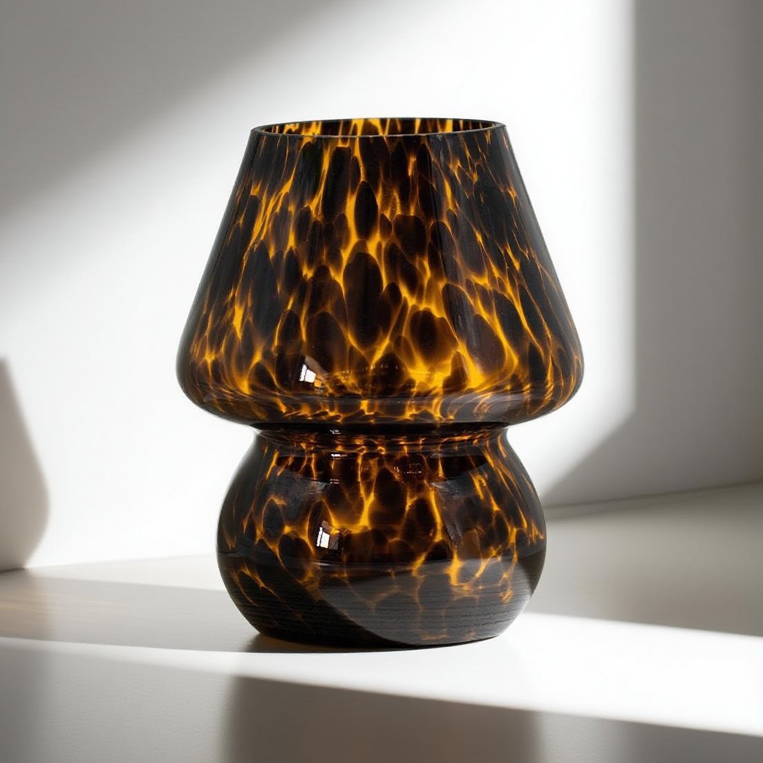 Lámpara de Mesa Creativa con Forma de Hongo, Estilo Crema, Simple, Linda, Decorativa, para Ambiente Nocturno, Venta al Por Mayor Transfronteriza