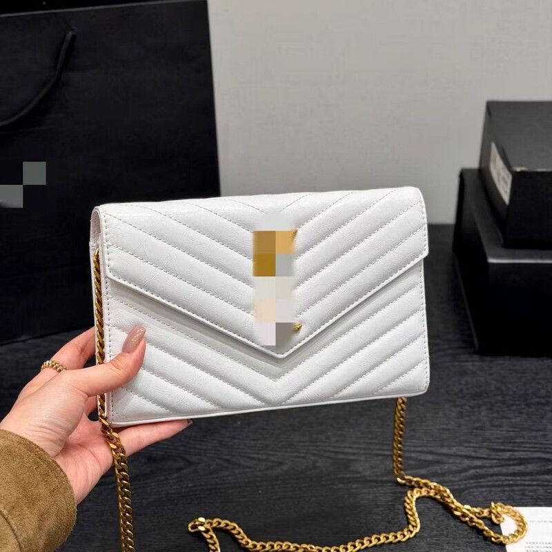 Y Brand Women's Wallet, High-End Designer Style, V-Line Single Zipper Design, Full Leather Inside and Out, Complex Compartments, Versatile Y Brand Women's Wallet, High-End Designer Style, V-Line Single Zipper Design, Full Leather Inside and Out, Complex Compartments, Versatile