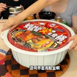 言小吉自热鸳鸯火锅麻辣牛油毛血旺815g肥汁番茄速学生宿舍餐批发