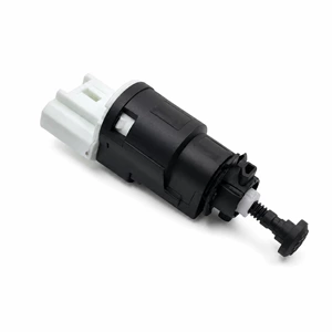 Reverse Light Switch 8200276361 8200168238 4500684 Suitable for Renault Dacia