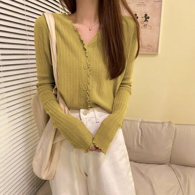 V-Neck Knitted Cardigan, Solid Color Versatile Small Jacket Sweater, Spring Trend 2026 Women's Early Autumn New Style with Ruffled Edges V-Neck Knitted Cardigan, Solid Color Versatile Small Jacket Sweater, Spring Trend 2026 Women's Early Autumn New Style with Ruffled Edges