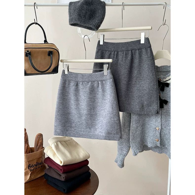 日韩系复古简约松紧腰毛线针织短裙女秋冬外穿百搭显瘦包臀半身裙