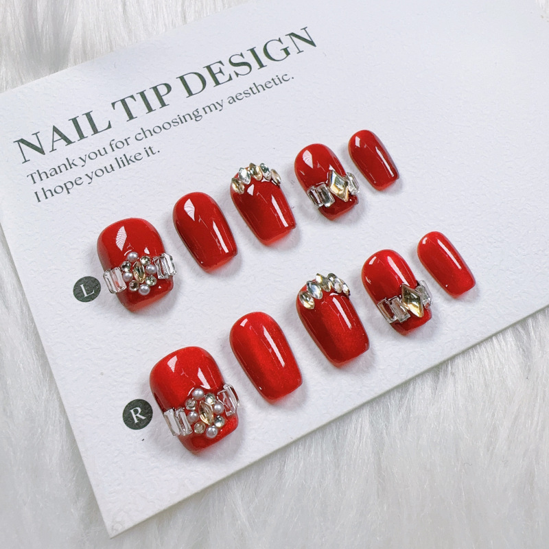 Glazed Wine Red Cat-Eye Unique Design Short Handmade Wearable Nails for Celebrations and Weddings, Versatile and Pure Elegance