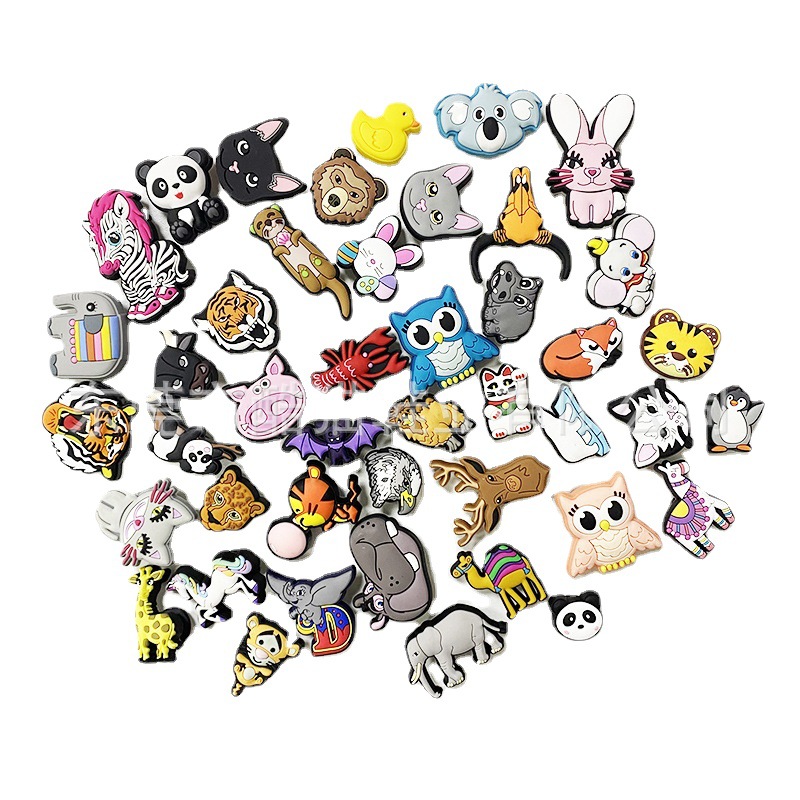 Nuevo estilo agujero zapatos flor lindo zapato hebilla carlochi zapatos accesorios dibujos animados agujero zapatos decoraciones accesorios animal mundo