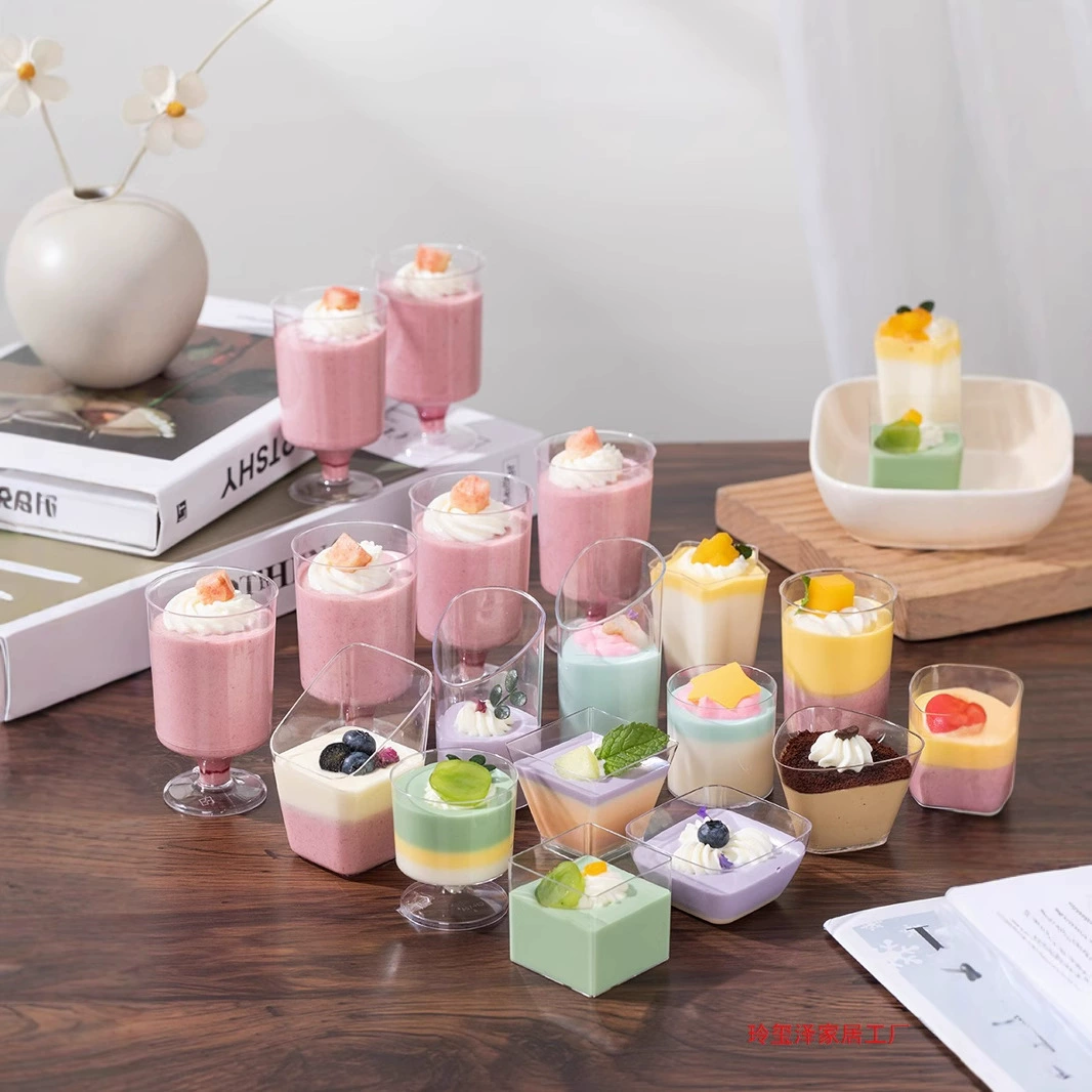 Мусс, пудинг, желе, десертный стол, одноразовые пластиковые прозрачные квадратные мини-стаканчики, креативная упаковка
