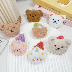 かわいい漫画の部品のぬいぐるみの刺繍の熊のブローチのお土産の装飾の人形の綿の動物のぬいぐるみの装飾品