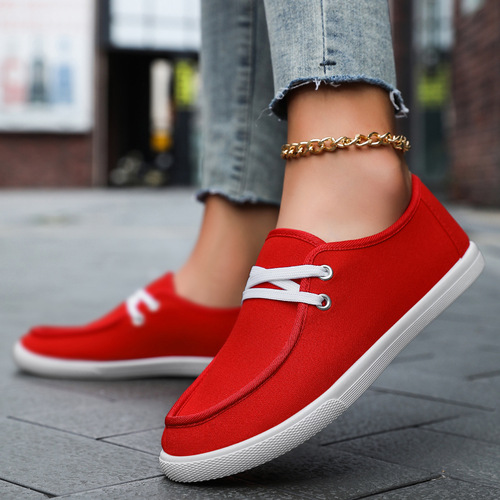 New men's and women's small white shoes, flat-heeled canvas shoes, women's slip-on, Korean flat slip-on casual couple's skate shoes