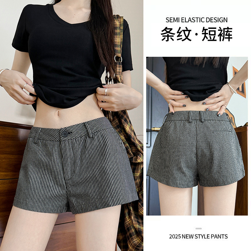 Black and White Striped Suit Shorts for Women Summer 2025 New Women's Mid-Low Waist Slim Wide Leg Pants Outer Wear Washed Hot Pants