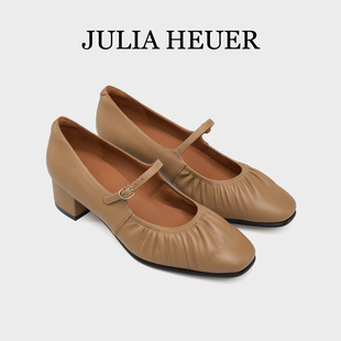 Julia Heuer2024�＾Ůʿ���^������Ь�ް��ָ�ŮЬһ�֎��߸���