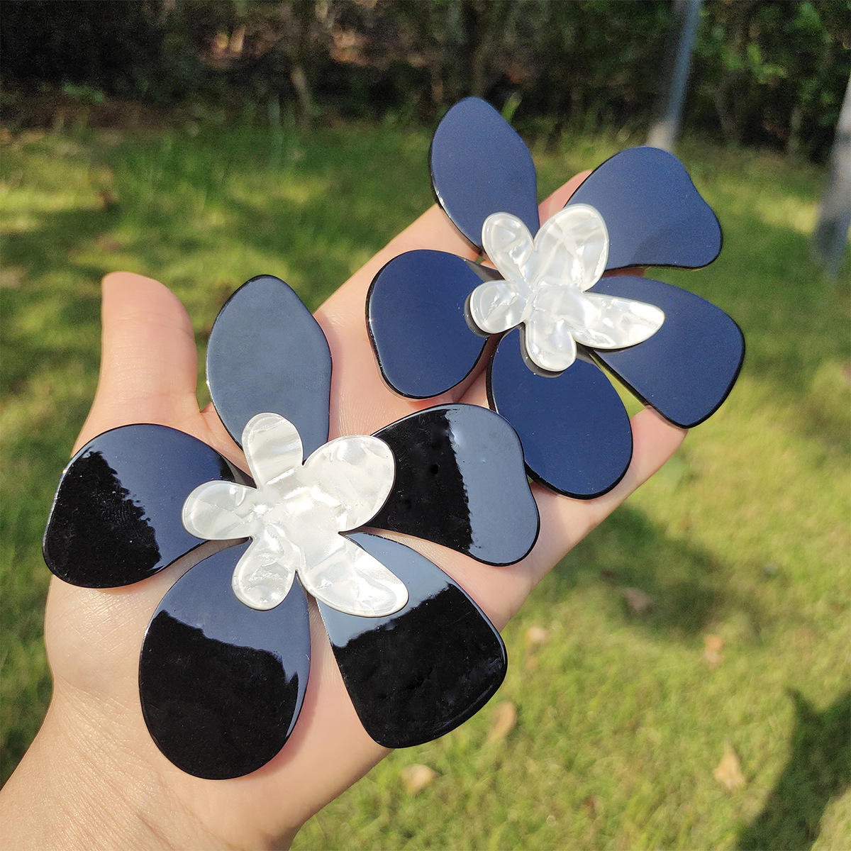 new Flower shape Double Layer large size resin stud earrings