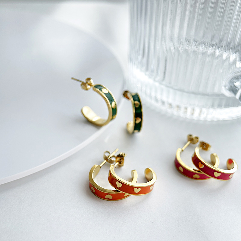 Titanium Steel Material 1 Pair Fashion Heart Shape Titanium Steel Enamel Earrings