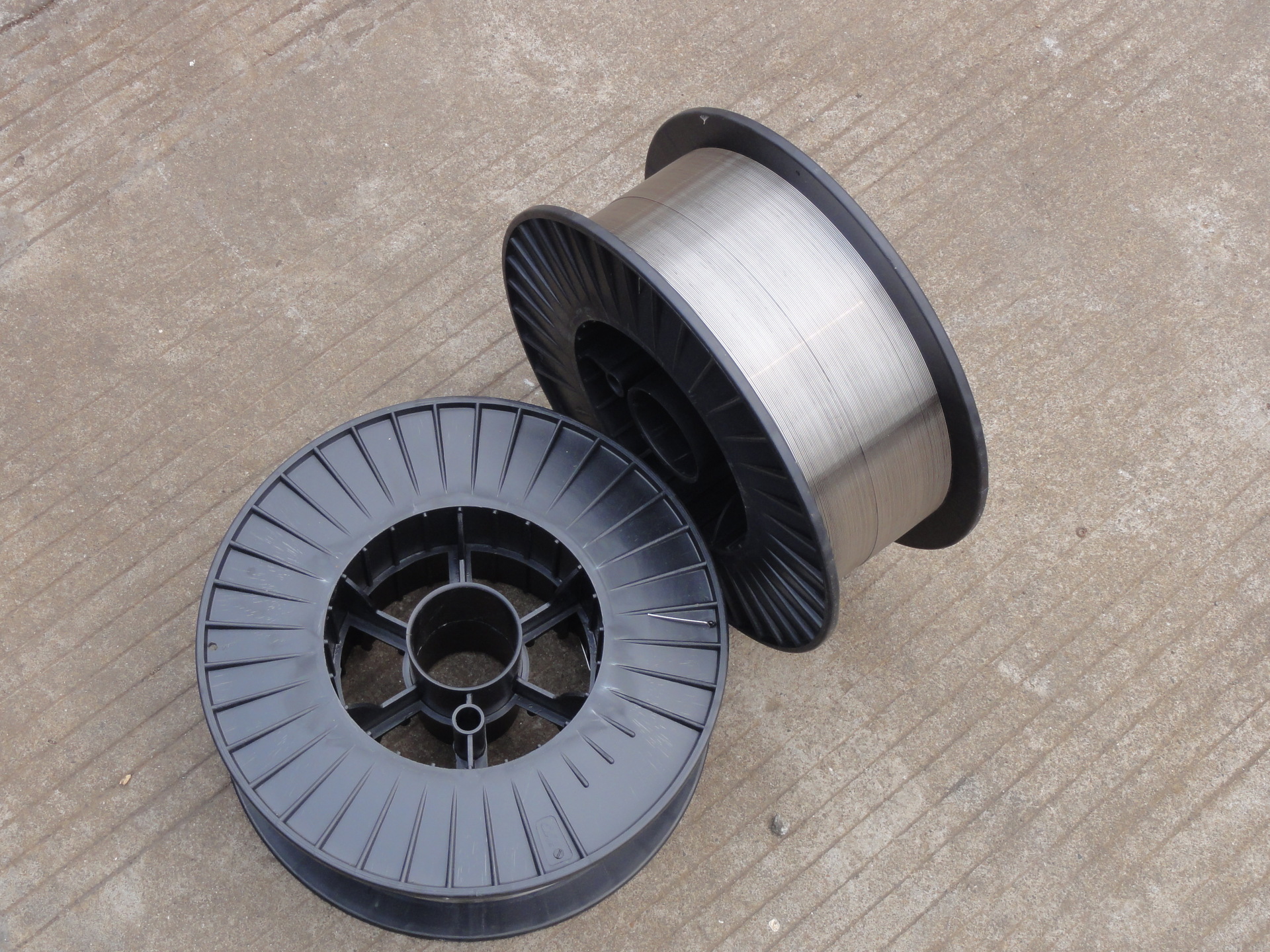 正品D258耐磨药芯焊丝 D397耐磨药芯焊丝  1.2/ 1.6