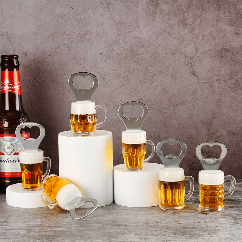 Фабрика оптовой моделирования бутылки пива сцепление открывалка для бутылок пива магнитный холодильник Творческий Многофункциональный открывалка для бутылок