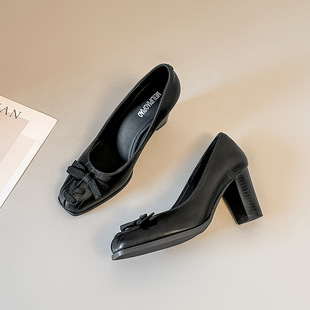 ��ʽ�͹Ŝ\�چ�ЬŮ�ָ�ͨ���L���^�߸�Ь���s�����YŮЬ