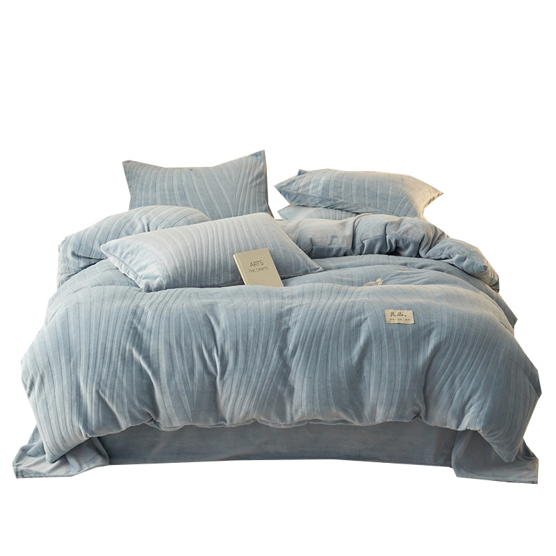 Alta sensación de otoño y invierno de doble cara cama de terciopelo de leche de cuatro piezas tallado engrosado sábanas de terciopelo de coral colchón de cama