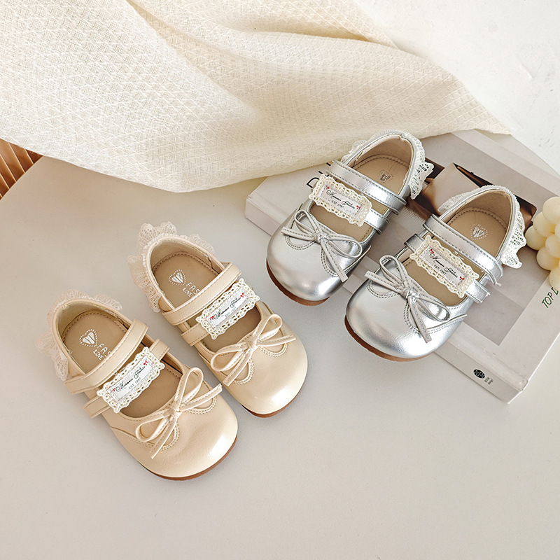 Chica superficial Marizhen zapatos primavera y otoño 2026 nuevo arco infantil dulce zapatos de cuero pequeños zapatos Lefour