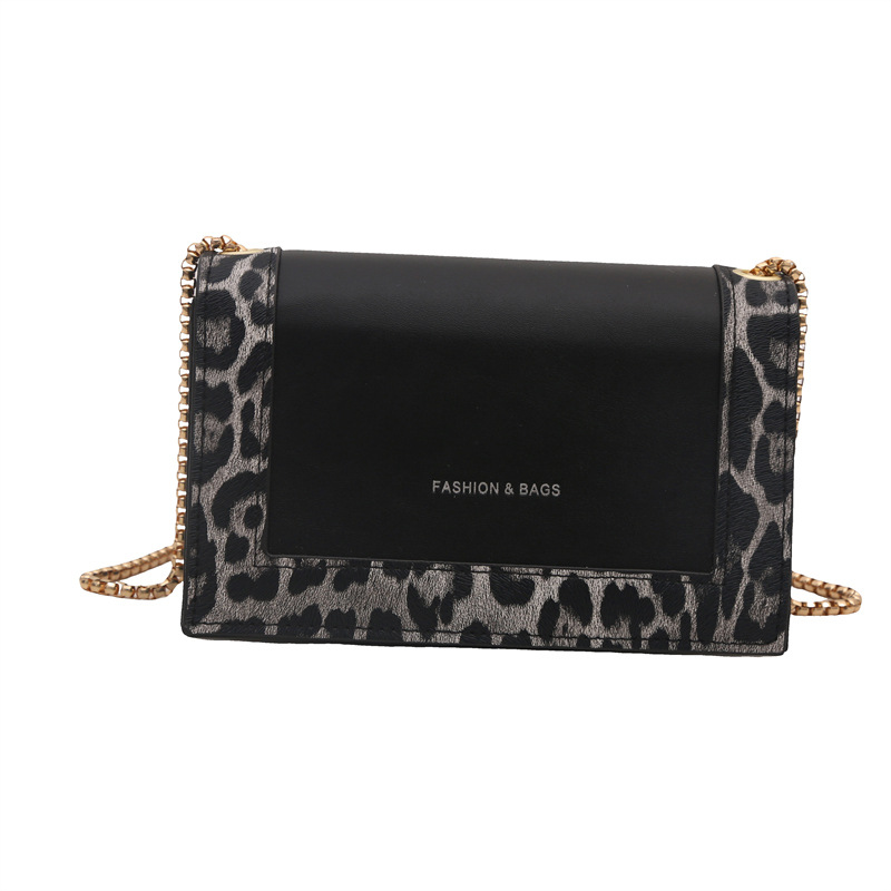 Bolso femenino de un solo hombro 2024 nuevo estilo con estampado de leopardo, mini bolso cuadrado pequeño, temperamento de moda, bolso de mensajero de nicho de moda