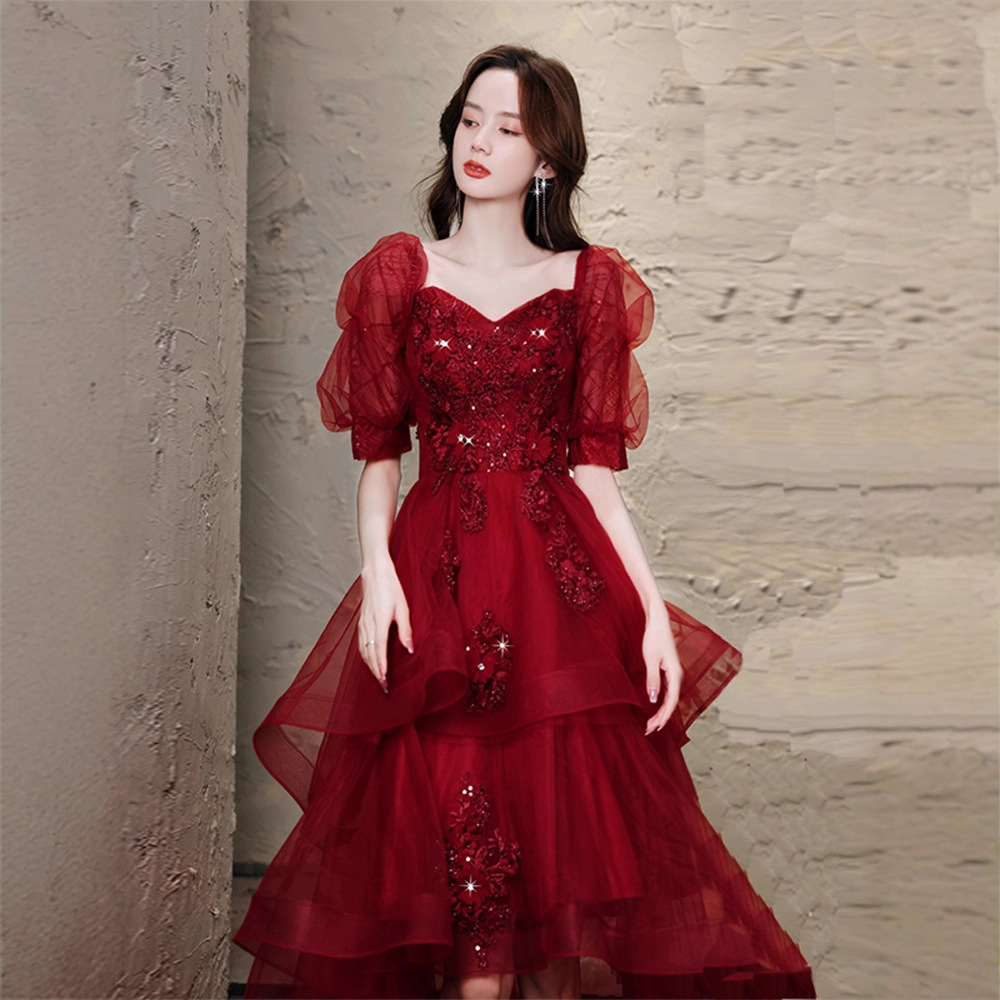 Red Wedding Dress for the Bride, High-End Engagement Dress with a Short Front and Long Back, Fairy-Like Evening Gown for Women