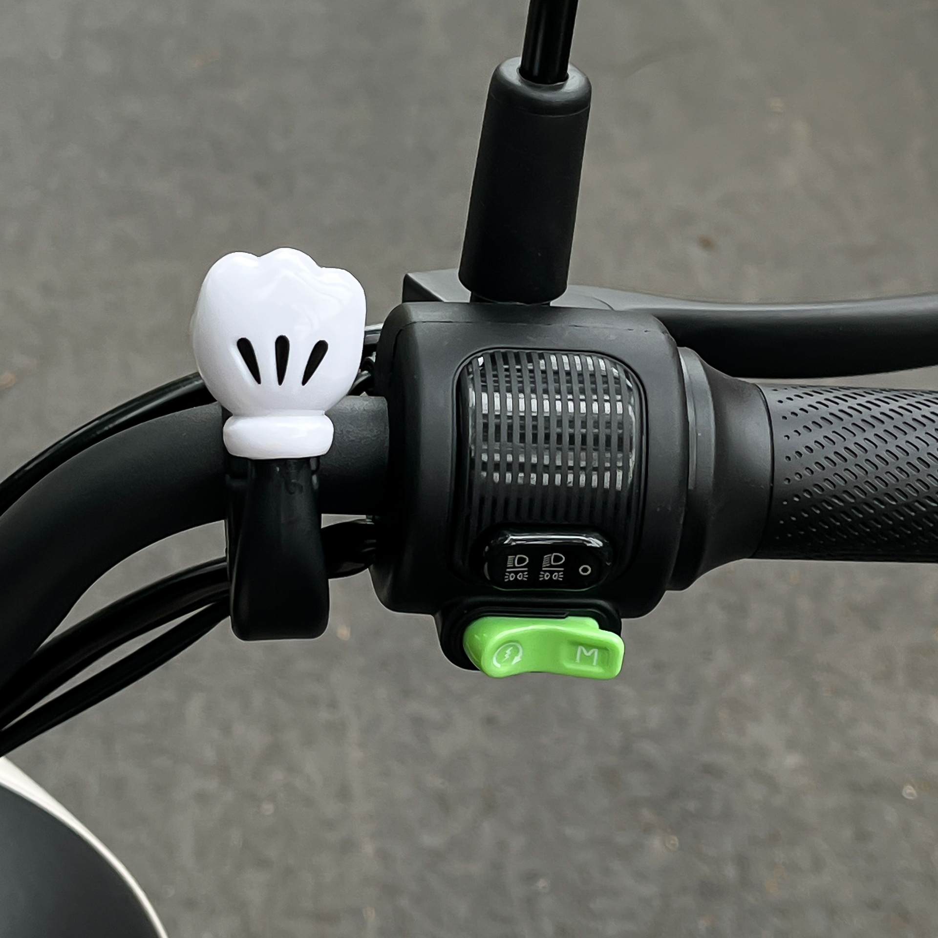Diàndòngchē – Mickey Hand Electric Other Electric Vehicle Accessories - one-fist