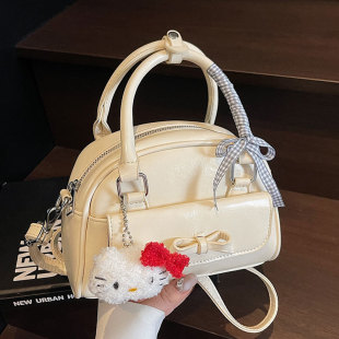 �n������sС�����ᱣ�g������߼��|�а����Lͨ�ڰٴ�б���Ů