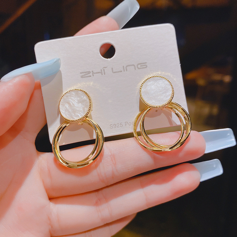 New Geometric round circle pendant copper earrings