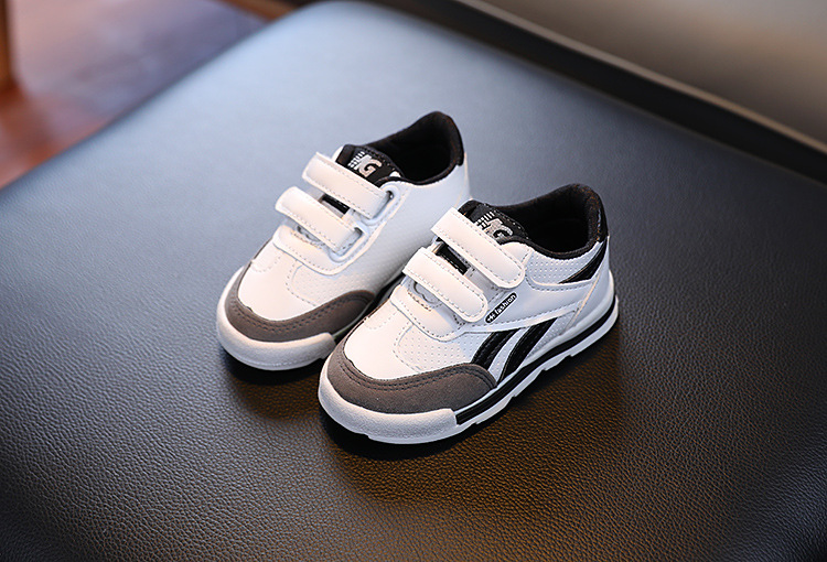 Andningsbara sneakers med kardborre för småbarn och bebisar_voghion.com