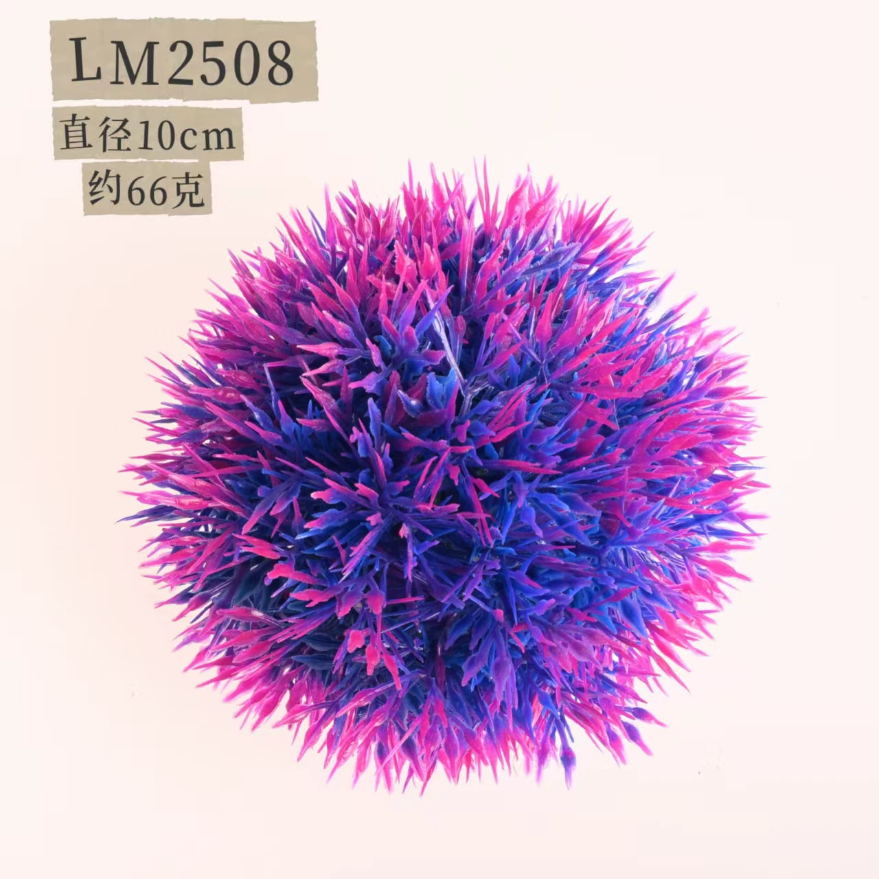 Аквариум, пластиковые украшения