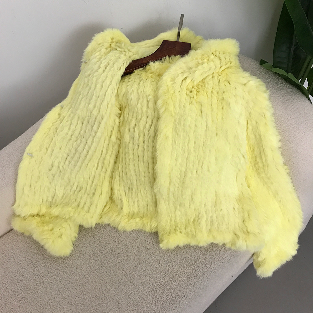 Abbigliamento da donna Nuovo autunno e inverno Criptato ispessito fatto a mano a doppia faccia tessuto con cappuccio corto in pelliccia di coniglio per le donne stile giovane_voghion.com