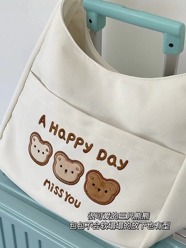 ins windsail cloth bag for girls, large-capacity student class single-shoulder tote bag, casual, cute and versatile bear shopping bag Item Picture