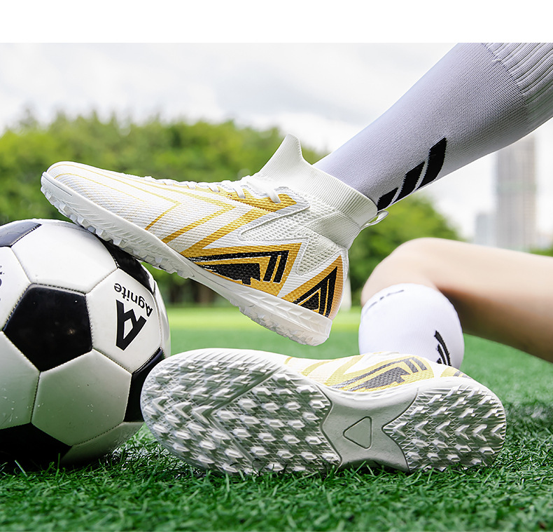 Professionele voetbalschoenen voor heren voor training_voghion.com