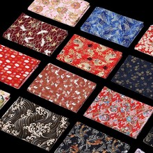 直销纯棉日式和风印花布 日本传统烫金腊梅布料 唐装礼服旗袍面料