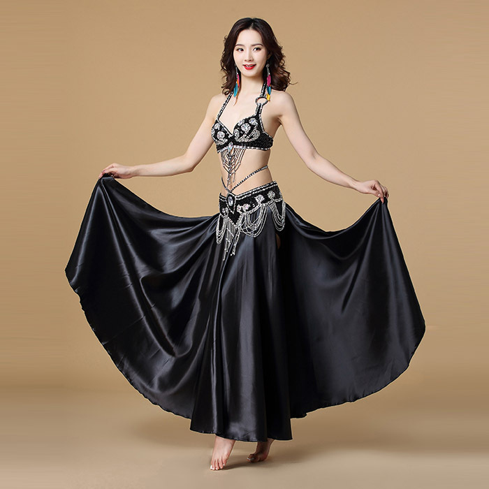 Ropa de danza India de gama alta ropa de danza del vientre 2023 primavera y verano sexy nueva ropa de práctica ropa de rendimiento falda de sujetador femenino