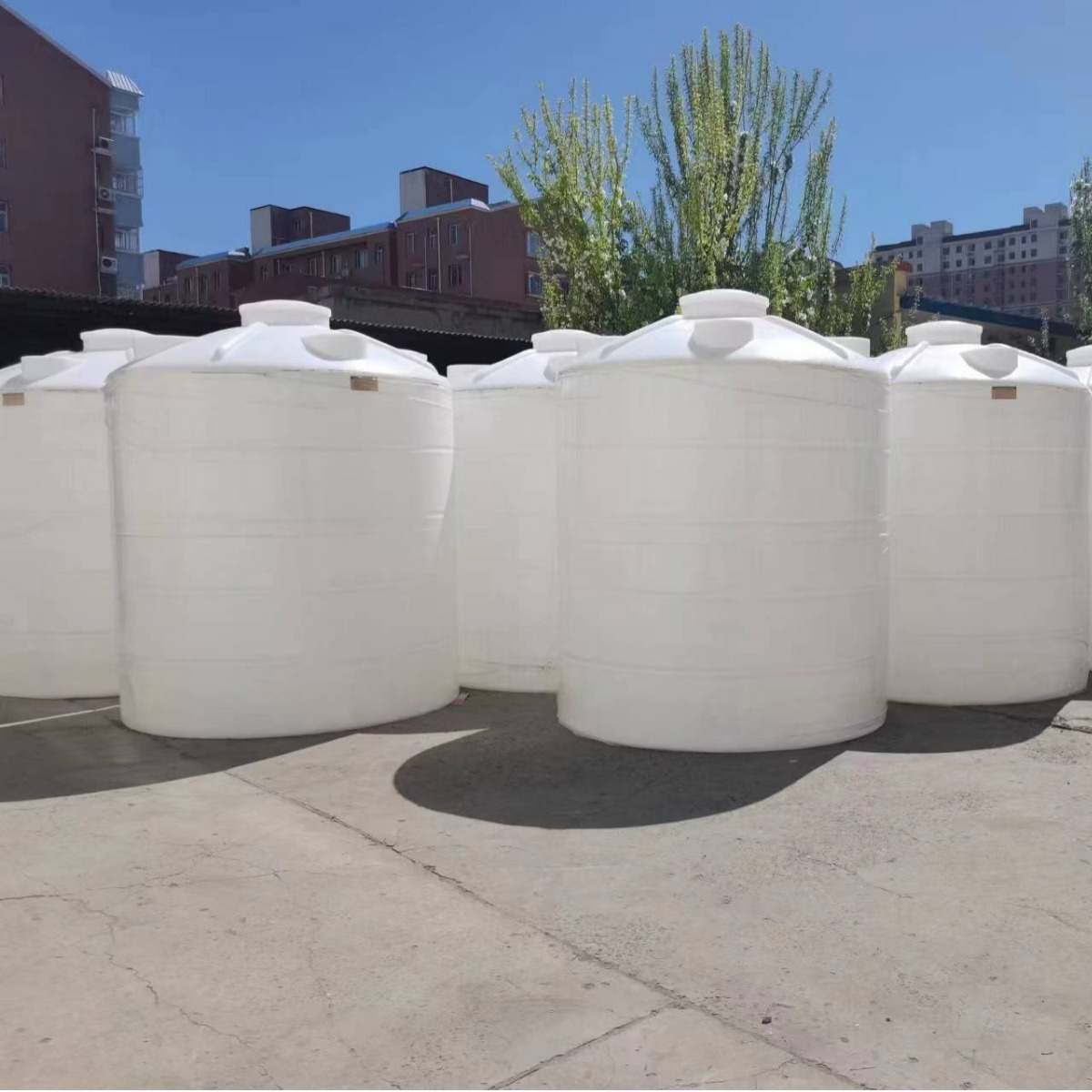 加厚塑料牛筋水塔桶1/2/3/5/10吨PE水箱储水罐农村家用大蓄水桶