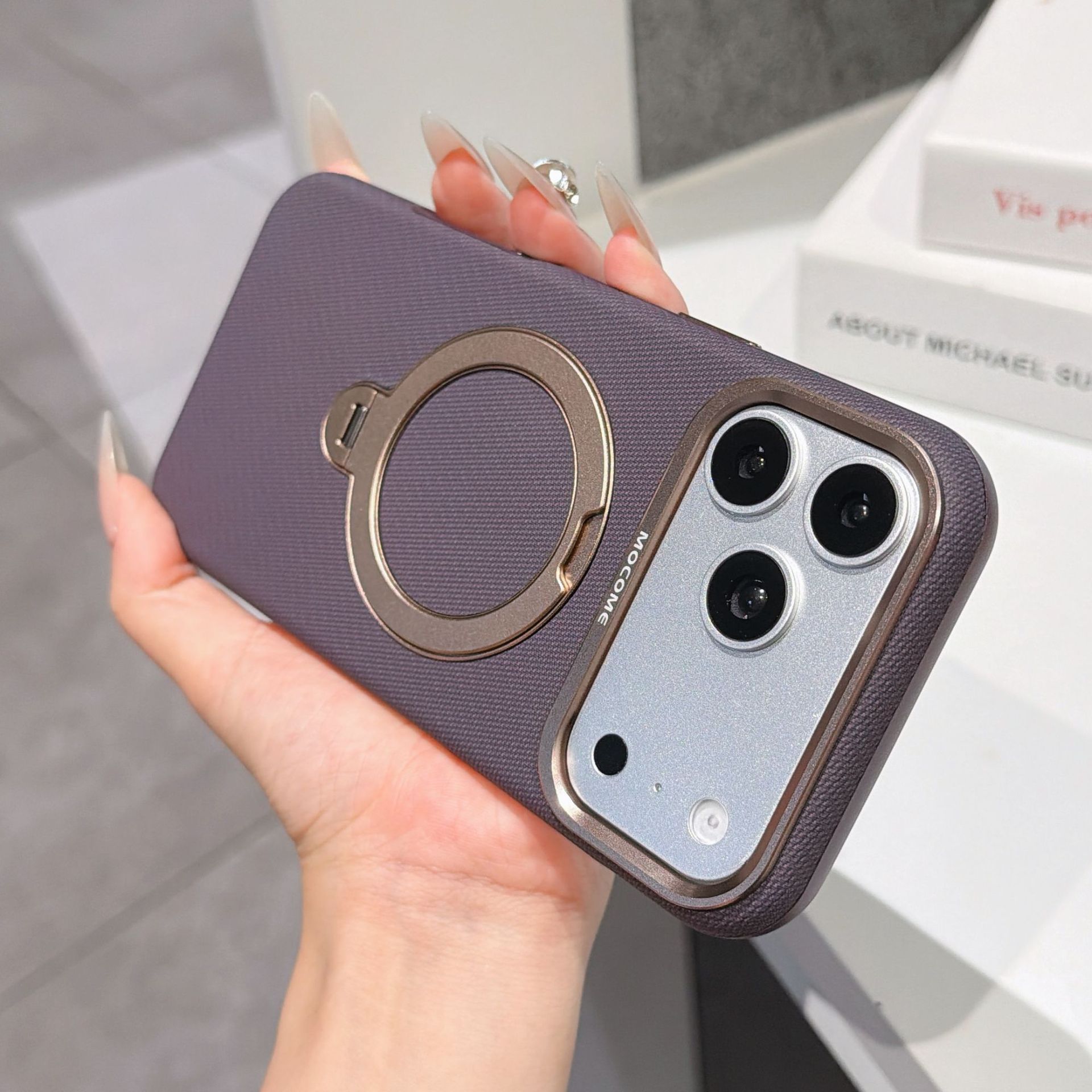 Ốp lưng da iPhone 16/17 Pro Max có vòng xoay 360 độ, nam châm hút, chống sốc viền dày — Đen, Nâu, Tím, Xanh dương chi tiết 24