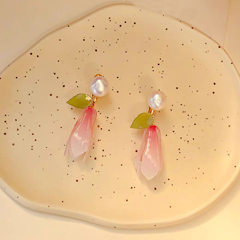 ファッショナブルな古代スタイルのマグノリアの花ハイエンドアクリル接着剤 DIY シンプルでファッショナブルなナチュラルスタイルのイヤリング|undefined