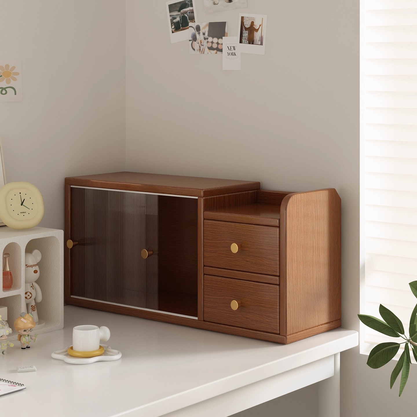 Estantes de escritorio de estilo medieval estantes de cosméticos caja de almacenamiento a prueba de polvo escritorio gabinete de exhibición gabinete de oficina