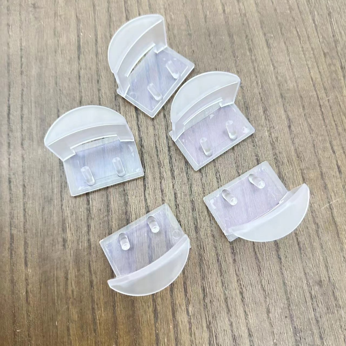 Ganchos de sombrero adhesivo fuerte Gancho de la tapa Gancho multifuncional sin costuras Gorra de béisbol sin perforaciones Gancho doméstico autoadhesivo