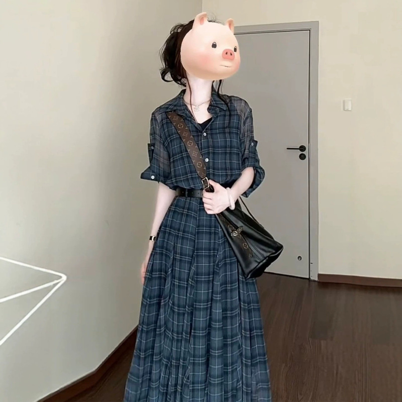 Plaid Shirt Dress for Women 2026 Spring and Summer New French Style Long Dress, Very Beautiful and Elegant, Slimming and Waist-Cinching
